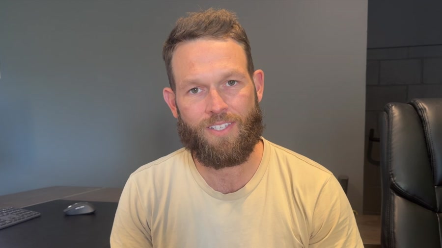 Shaun, founder of ELEMNT and roofing contractor